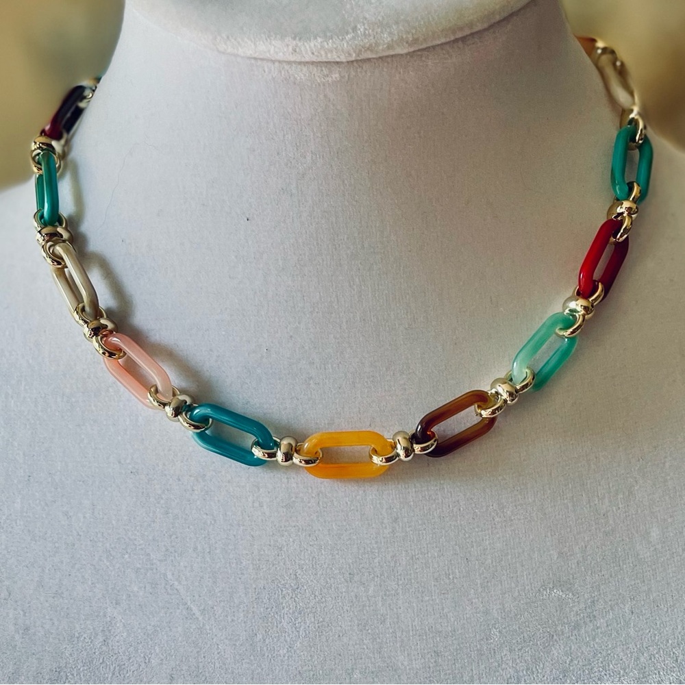 COLORFUL CHUCKY NECKLACE/CHOKER   EUC
